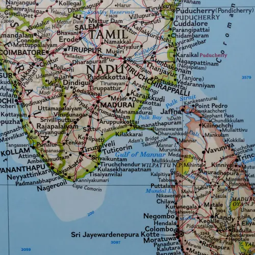 Indie Classic mapa ścienna polityczna na podkładzie magnetycznym 1:5 545 000