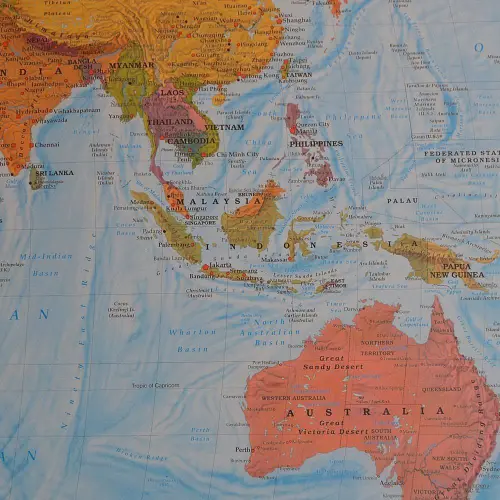 Świat polityczny mapa ścienna arkusz papierowy 1:20 000 000