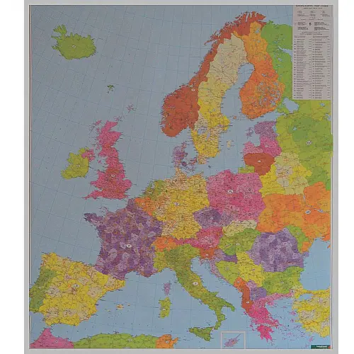 Europa mapa ścienna kody pocztowe na podkładzie do wpinania 1:3 700 000