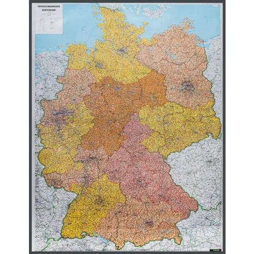 Niemcy mapa ścienna kody pocztowe na podkładzie 1:700 000