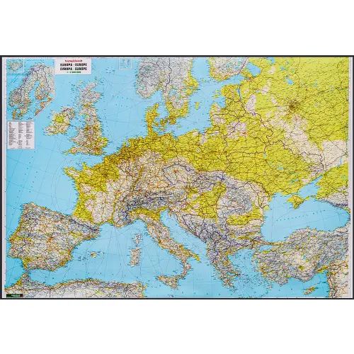 Europa mapa ścienna drogowa na podkładzie do wpinania 1:3 500 000