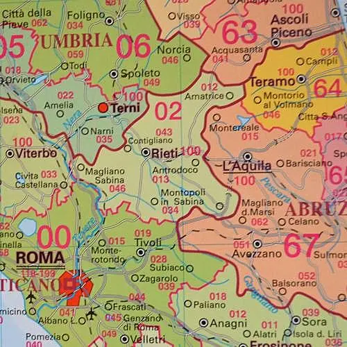 Włochy mapa ścienna kody pocztowe 1:900 000