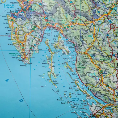 Włochy mapa ścienna samochodowa arkusz laminowany 1:1 000 000
