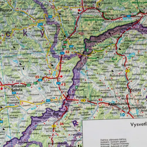 Słowacja mapa ścienna samochodowa na podkładzie magnetycznym 1:400 000