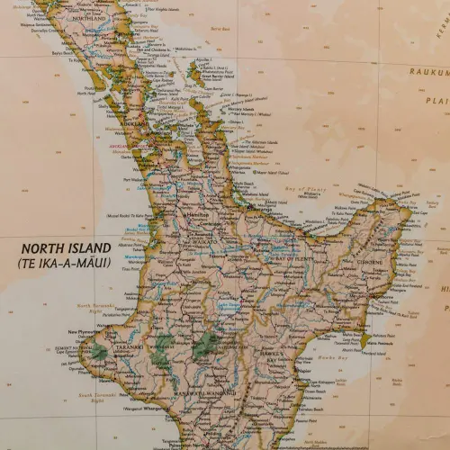 Nowa Zelandia Executive mapa ścienna polityczna arkusz laminowany 1:2 300 000
